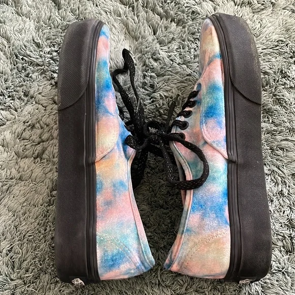Limited edition tie died velvet Vans - Picture 3 of 3
